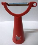 Tupperware Vegetable Star Potato Universal Peeler. Fixed Price $12.08.