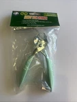 Joy Lee Fisher Sports Heavy Duty Steel Handy Skinner. Fixed Price $20.47.