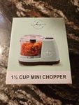 New Box Kitchen Selectives MC-6MG Mini Chopper 1.5 Cups Mint Green. Fixed Price $12.75.
