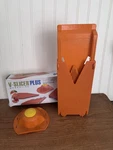 Swissmar Borner V-slicer Plus Mandoline With Original Box Made Germany. Fixed Price $45.00.
