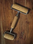 Pampered Chef Dough And Pizza Wooden Double Ended. Chipping On Rollers. Fixed Price $12.00.