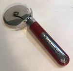 Kitchenaid Stainless Steel Heavy Duty Pizza Wheel Cutter Slicer Red. Fixed Price $19.32.