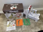 Farberware Spiraletti Fruit/vegetable Slicer 3 Cutting Blades Open Box Manual. Fixed Price $14.00.