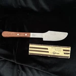 One (1) Vintage Vernon Sandwich Spreader Slicer Knife Serrated Blade Wood Handle. Fixed Price $10.99.