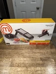 Emasterchef Adjustable Mandoline Food Slicer Essentials New Box. Fixed Price $16.00.