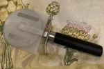 Pampered Chef Pizza Wheel Cutter With Plastic Protective Sleeve 1301. Fixed Price $16.10.