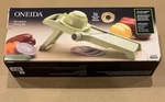 Oneida Mandoline Slicing Set Plastic Easy Push Turn Adjustable Blade - Green. Fixed Price $23.95.
