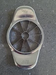 Pampered Chef Stainless Steel Apple Wedger Slicer Corer. Fixed Price $8.95.