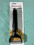 Kitchenaid Y Peeler New Black. Fixed Price $11.10.