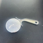 Vintage Robinson 6 Inch Aluminum & Stainless Steel Pizza Cutter 2 5/8 Wheel. Fixed Price $15.95.