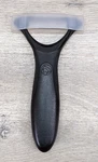 Pampered Chef Julienne Peeler #1073 With Blade Guard. Fixed Price $7.95.