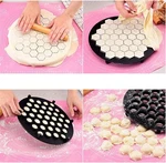 Cabilock 37 Mold Ravioli Maker Dumplings Metal - Black New. Fixed Price $29.99.