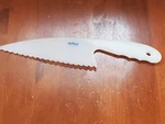 Zyliss Salad Lettuce Dessert Knife, Serrated Edge, Frosted Color, 11" Long. Fixed Price $5.00.