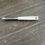 Vtg Ekco Peeler Corer Parer Stainless Blade Vegetable Almond Handle Made Usa. Fixed Price $8.34.