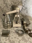 Vintage Universal Dazey Corp. Food Processor & Meat Chopper Grinder Nice!. Fixed Price $40.00.