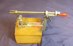 Pampered Chef Apple Peeler Corer Slicer Fruit Kitchen Tool As Pictured On Block. Fixed Price $28.00.