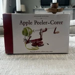 Williams Sonoma Apple Peeler Corer Slicer New Open Box. Fixed Price $29.99.