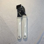 Ekco Manual Garlic Press With White Handles Metal Plastic Kitchen Tool. Fixed Price $18.25.