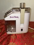 Vintage Tiger Juicer Fruit Vegetable Extractor Works. Fixed Price $44.00.