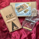 Fred Brand "oh, Snap" Mousetrap Cheese Board Slicer New Beachwood. Fixed Price $8.50.