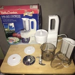 Betty Crocker Ac Powered Salad Express (BC-1441) Food Processor / Chopper. Fixed Price $44.99.