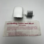 Vtg Emson Rolling Slicer With 5 Stainless Steel Cutting Blades Crinkle No Cover. Fixed Price $9.99.