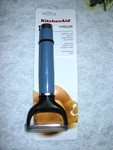 Kitchenaid Blue Velvet - Y Peeler Straight Blade With Cover Hbla New. Fixed Price $18.95.