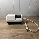 Martha Stewart Everyday Electric Knife Sharpener (model 1576) Diamond Hone D3. Fixed Price $16.99.