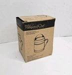 Pampered Chef Flour Sugar Shaker #1695 - New In Box!. Fixed Price $21.89.