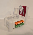 Farberware Fruit/vegetable Slicer Spiraletti Three Cutting Blades. Fixed Price $12.99.