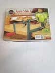 Norpro Apple Mate 2 Parer Corer Slicer. Fixed Price $18.00.